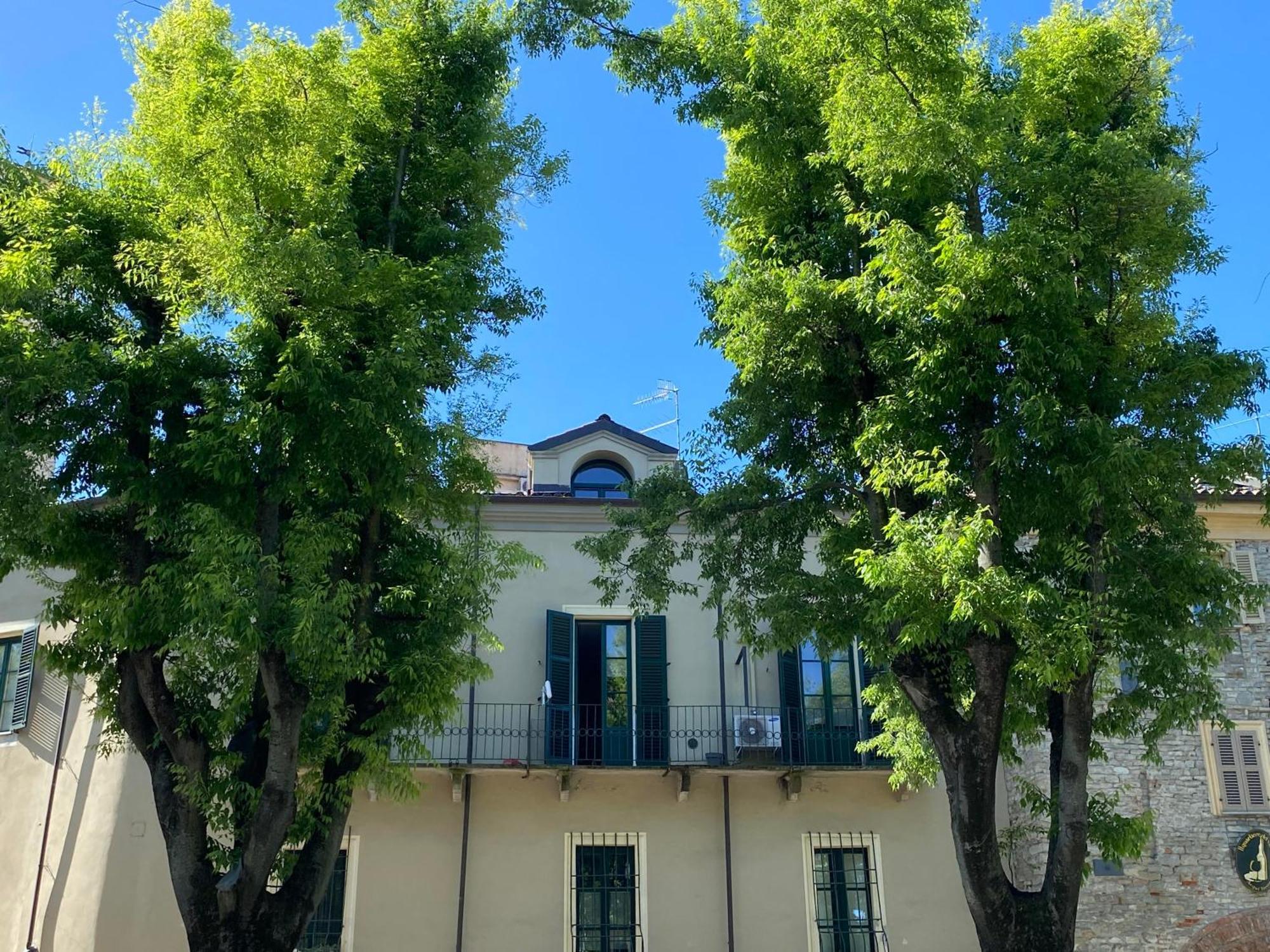 Casa Pisterna Apartment Acqui Terme Luaran gambar