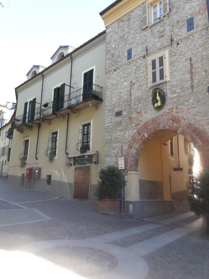 Casa Pisterna Apartment Acqui Terme Luaran gambar